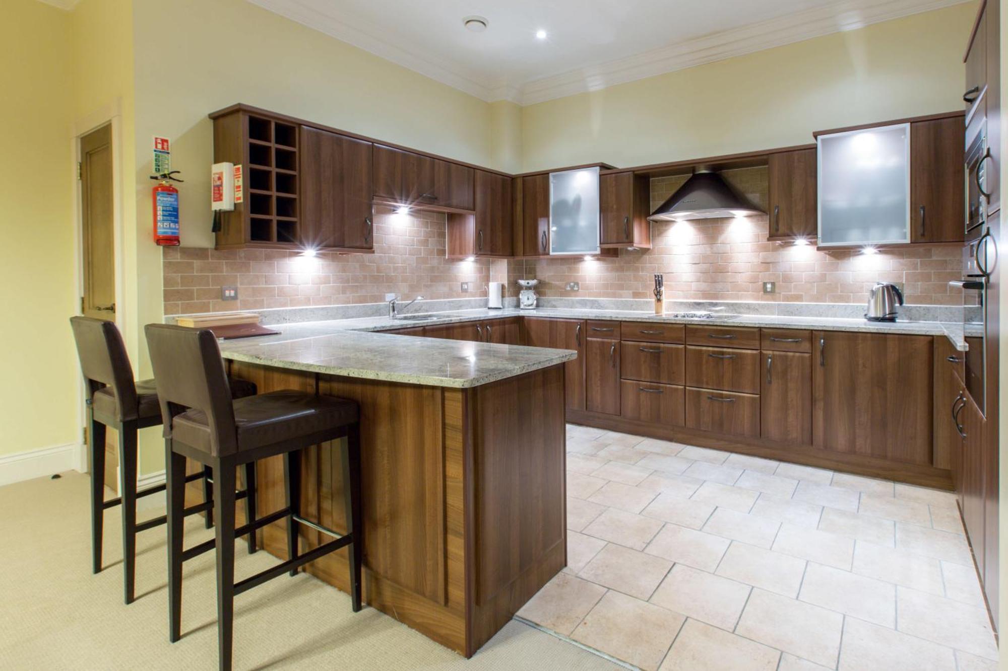 Cameron House On Loch Lomond Александрія Екстер'єр фото A modern kitchen